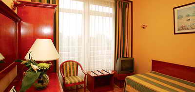 Single Superior Room in Kiev Hotel Dnipro
