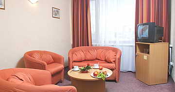 Suite two rooms in Kiev Hotels quick reservation or rooms  in Kiev 