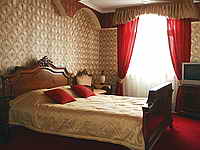 LUX BED ROOM HOTEL PERLINA DNIPRA KIEV