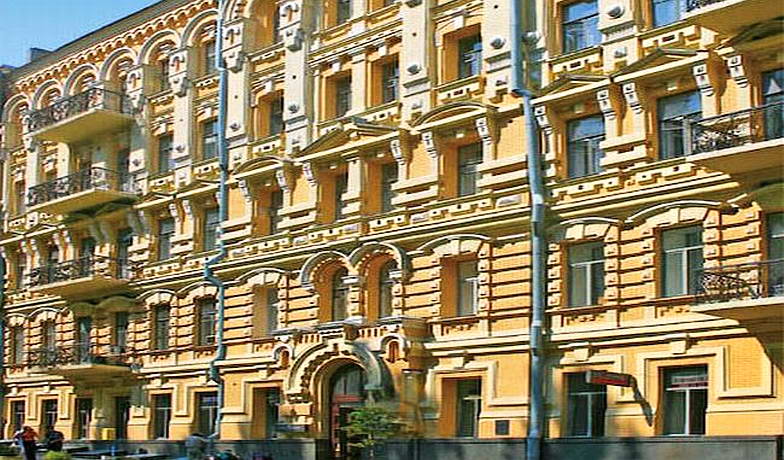 Вид отеля Санкт Петербург в центре Киева